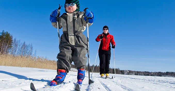 Cross-country skiing on Saimaa